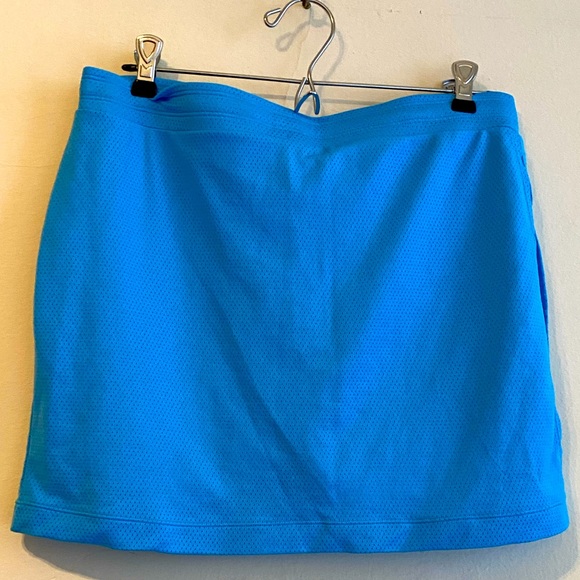 Danskin Robin’s Egg Blue Tennis Skirts with White Inner Shorts - Size M - Picture 2 of 12